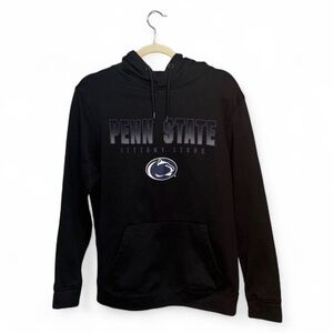 Colosseum Men’s Black Penn State Nittany Lions Blackout 3.0 Sweatshirt Medium